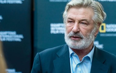 Болдуина обвинили в убийстве оператора-украинки Галины Гатчинс