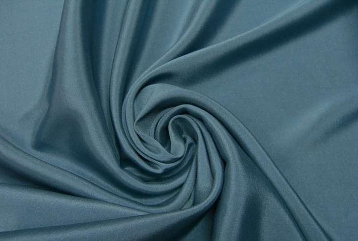 Креп – ткань с эффектом жатки для изысканных и стильных нарядов