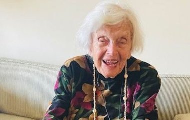 101-річна жінка розсекретила дивовижні звички, які допомогли їй прожити так довго – фото