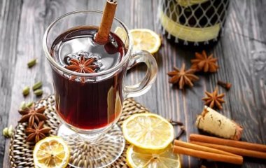 3 рецепти корисних для здоров'я та зігрівають у холоди напоїв
