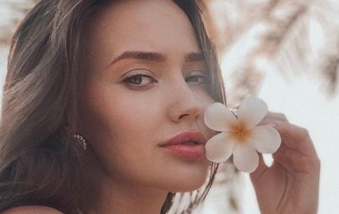 Анастасия Костенко показала фигуру в купальнике после вторых родов