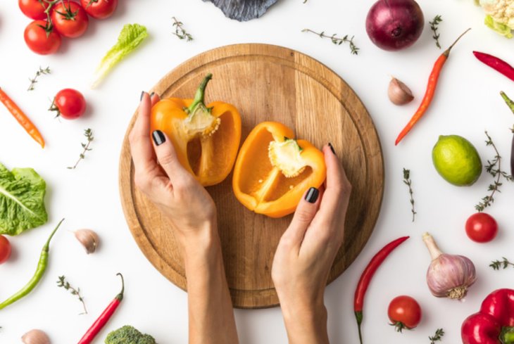 Узнай, кому нельзя есть болгарский перец и почему этот продукт - хорошая альтернатива витаминам для волос