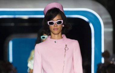 Модный показ Moschino осень-зима 2018-2019, фото 