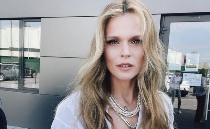 Ольга Фреймут удивила публику снимком в кружевном боди