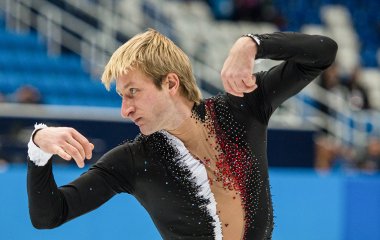 Евгений Плющенко признался, что сын зарабатывает больше него