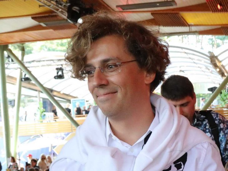 Максим Галкин опубликовал новое фото с Аллой Пугачевой и детьми