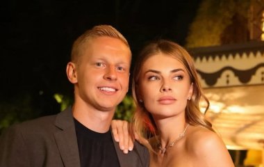 Дружина Зінченка показала підрослих донечок і розсекретила їхні кумедні вечірні б'юті-ритуали