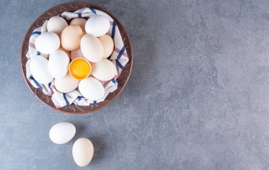 Специалисты рассказали, как правильно выбирать яйца