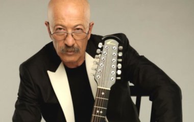 67-летний Александр Розенбаум попал в реанимацию
