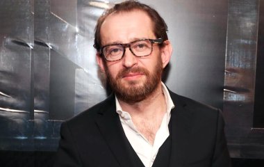 Константин Хабенский и Ольга Литвинова отдыхают в Крыму с детьми