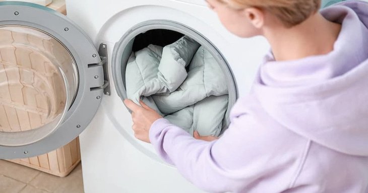 Як випрати пуховик і не зіпсувати