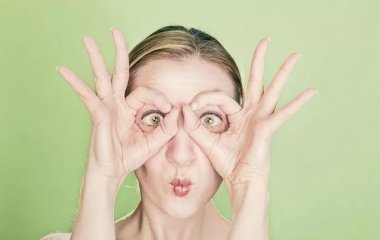 Врач предупредила о вреде завязывания тугого хвоста на ночь
