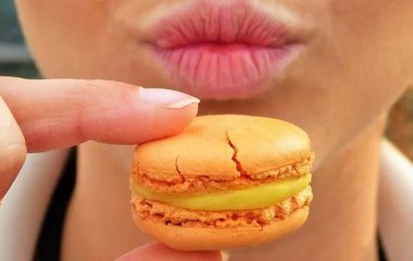 Дієтолог пояснив, що буде з організмом через тиждень та через рік після відмови від цукру