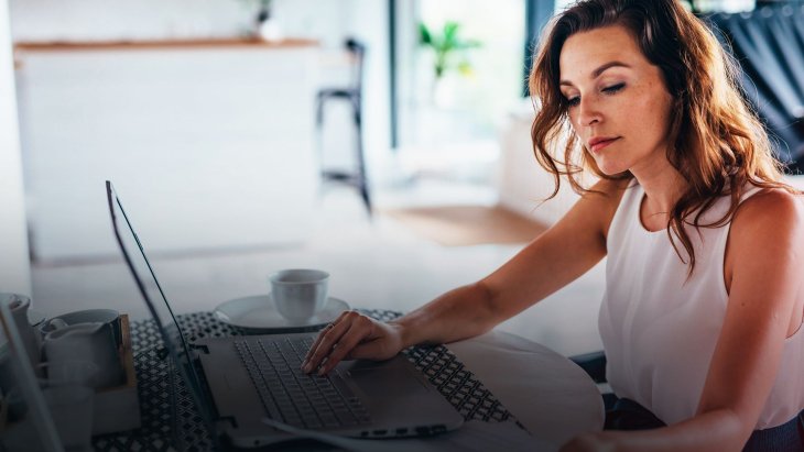 Названы три самых педантичных знака зодиака: они одержимы чистотой и порядком