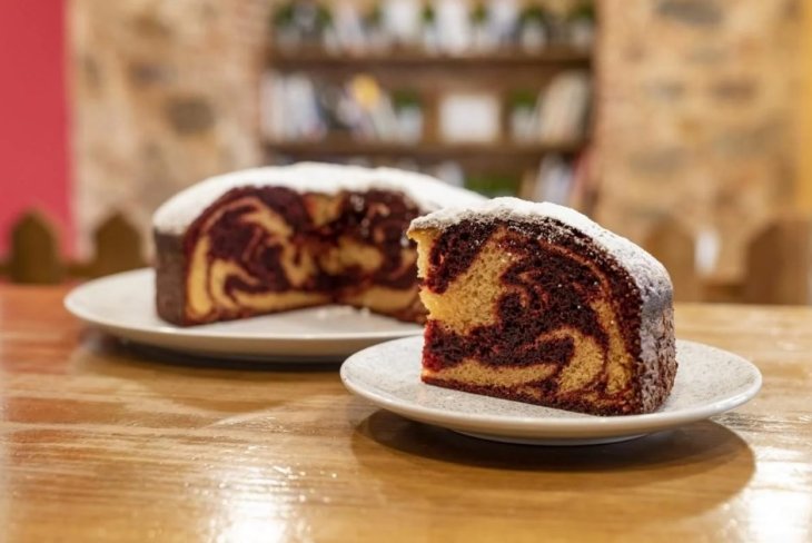 Как спасти неудачный бисквит и в какой форме его нужно выпекать