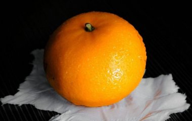 Як дізнатися, чи солодкі апельсини: хитрощі, які допоможуть не придбати старі і без смаку