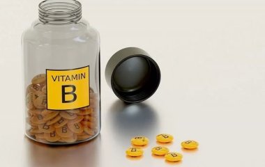 Вранці чи ввечері: коли приймати вітаміни, щоб вони працювали