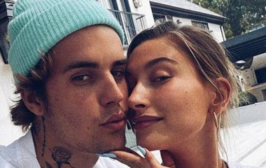 «Похожа на проститутку»: интернет-пользователи обрушились на жену Бибера 