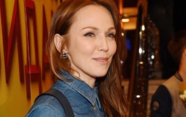 Альбина Джанабаева рассказала о самом необычном подарке в своей жизни
