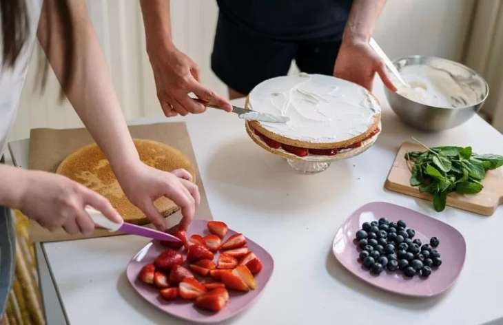 Как сделать ваш любимый торт полезным для здоровья: 5 домашних хитростей