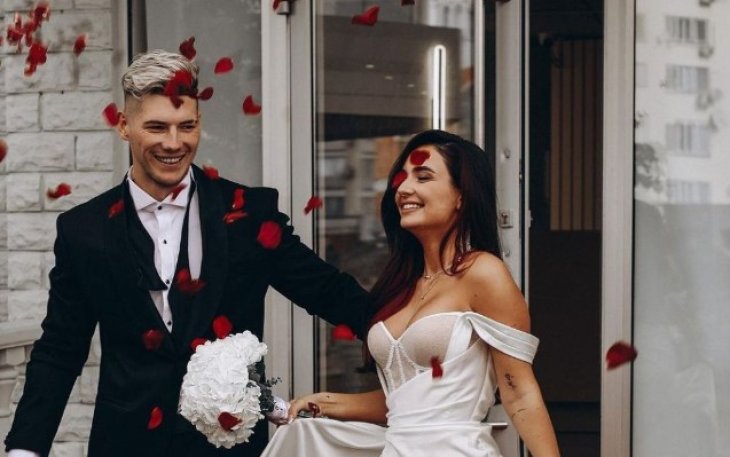 Бывший муж Анны Тринчер признался, развелись ли они официально