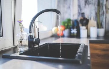 Пити можна: як очистити воду з-під крана в домашніх умовах