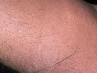 Хотів вилікувати спину власною спермою: дивний експеримент чоловіка закінчився лікарнею