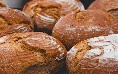 Медики и диетологи назвали самый вредный хлебобулочный продукт