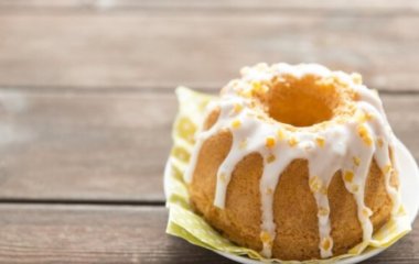 Не сможете оторваться: рецепт сладкой бабки с абрикосами, которая точно получится у всех