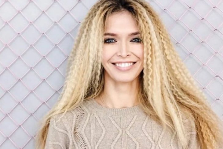 Вера Брежнева будет указывать дорогу водителям