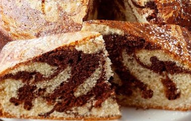 Рецепт мраморного ванильно-шоколадного пирога