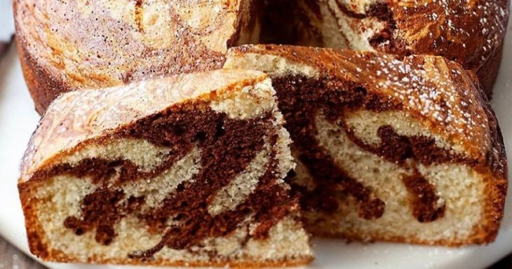 Рецепт мраморного ванильно-шоколадного пирога
