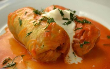 Вкусный рецепт голубцов с мясом и рисом в духовке  + секреты приготовления блюда