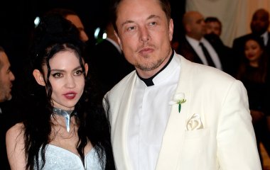 Жена Илона Маска сделала тату на всю спину в виде шрамов