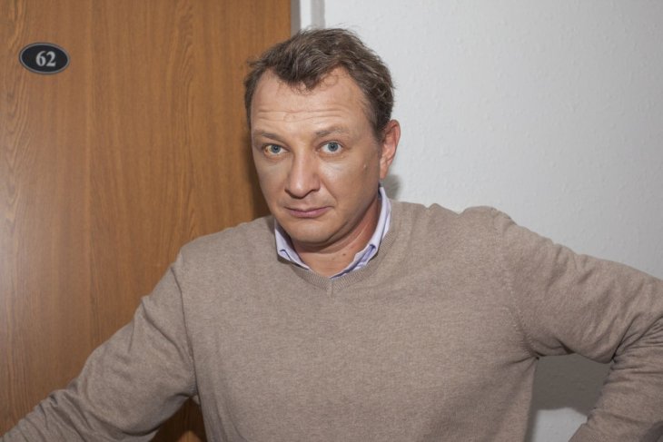 В сети обсуждают новую девушку Марата Башарова