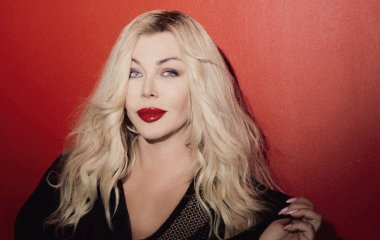 Ірина Білик пригадала молодість і показала, який вигляд мала в різні роки