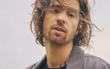 Владимир Дантес сбрил бороду: свежее фото артиста