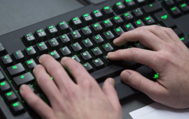 Тунельний синдром: що це за захворювання та як його уникнути