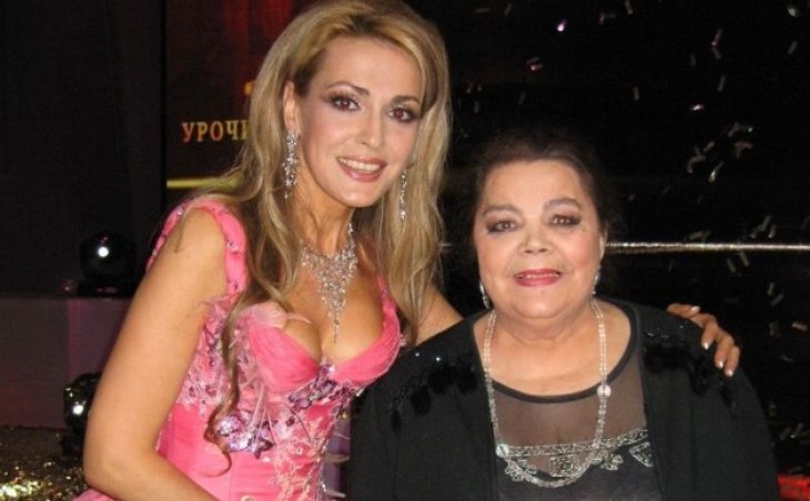 Ольга Сумская показала покойную маму в юности и вспомнила ее в 90-летний юбилей