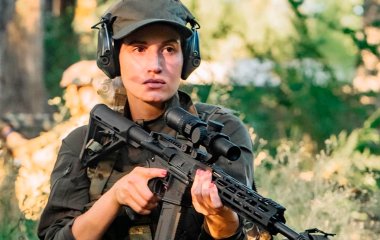 Евгения Эмеральд впервые призналась, что стала жертвой изнасилования