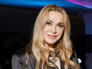 Ольга Сумська напередодні 60-річчя блиснула фігурою у купальнику й здійснила давню мрію
