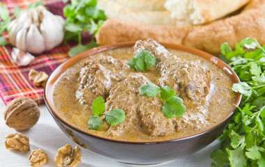 Тефтели (кефте) с соусом из анчоусов