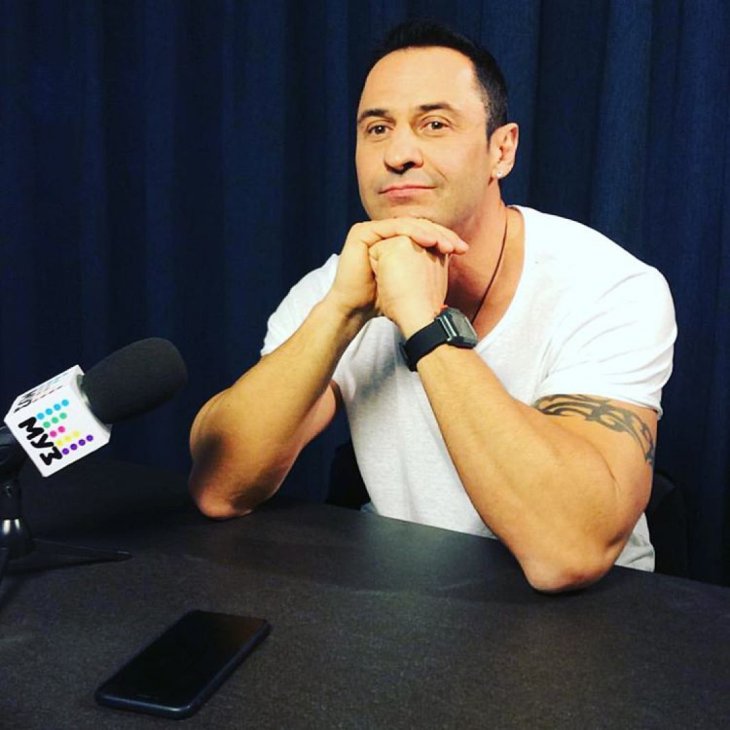 Поклонники приписали Стасу Костюшкину чужого ребенка