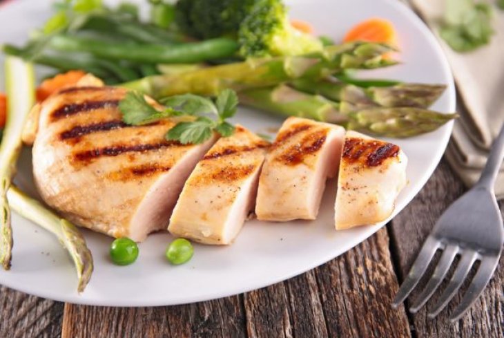 Секрет приготовления сочной куриной грудки