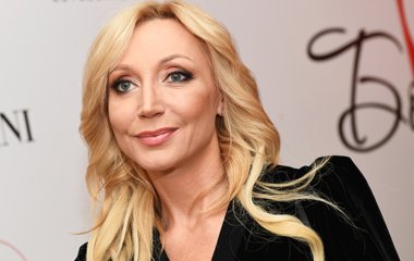 Кристина Орбакайте продемонстрировала молодежный образ на модном показе