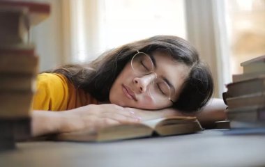 5 причин сонливості під час дієти: як худнути і при цьому не почуватися втомленим
