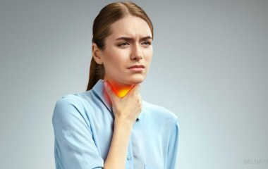 Дієтолог розповіла про продукти для полегшення болю у горлі