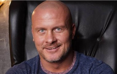 Вячеслав Узелков женится во второй раз