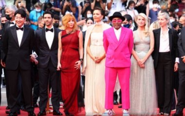 Составлен рейтинг самых худших нарядов звезд на Каннском кинофестивале