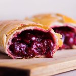 Вместо пирожков: вкуснейшие конвертики из лаваша за 15 минут